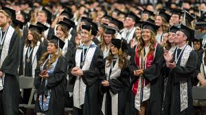 'Stanford's cool, but it's not Utah State,' NFL veteran Bobby Wagner tells USU grads