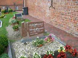 Grab von Erich Dorow (10.05.1902-23.06.1975), Friedhof Werdum