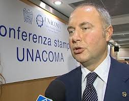 L&#39;Unione nazionale dei costruttori di macchine agricole è diventata, a tutti gli effetti, una Federazione. In luogo della sigla Unacoma, che per 67 anni ha ... - goldoni-1