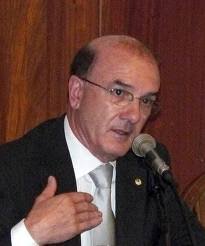 Un auto judicial obliga al Hospital Carlos Haya a reincorporar al Dr. Manuel Rodríguez - manolo