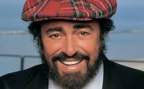 Der Name Luciano Pavarotti war während des größten Teils seiner ...