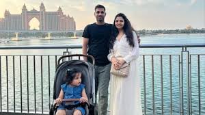 किसी फिल्म से कम नहीं है Bhuvneshwar Kumar की लव स्टोरी, तीन बार करना पड़ा था प्रपोज; देखें वाइफ की खूबसूरत तस्वीरें