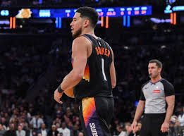 Devin Booker moves ahead of Suns legend in all-time scoring with big night in the Big Apple
