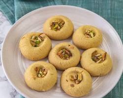 Nankhatai Indian cookies