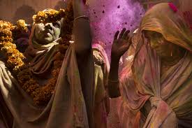 Holi 2026: Lunar Eclipse Alters Celebration Plans