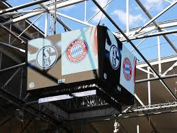 🚨Confirmed line-ups: Bayern and a tough trip to Gelsenkirchen