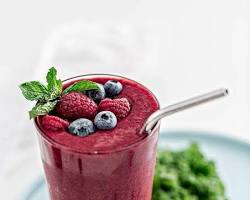 Smoothie with kale, spinach, and berries