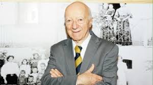 Jornalista esportivo Claudio Carsughi morre aos 93 anos