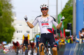 Trend Google: uae team emirates xrg