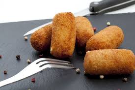 Resultado de imagen de croquetas caseras de jamon y queso
