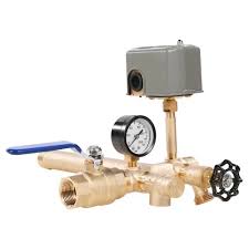 VEVOR Pressure Tank Installation Kit – 1" X 11" Brass Tee