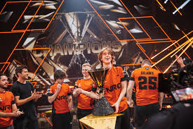 Esports Insider - News update