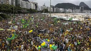 Image result for Brasil Crisis: Impeachment a Rousseff cobra fuerza tras multitudinarias protestas