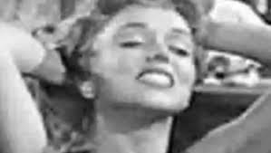 Decomposed body in LA home thought to be ex-Playmate Yvette Vickers. Yvette Vickers YouTube. Shares. Tweets; Stumble - YvetteVickers