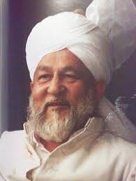 The Promised Messiah and founder of the Jamaat Ahmadiyya Hazrat Mirza Ghulam Ahmad Qadiani&#39;s blessed son, Hazrat Mirza Bashiruddin Mahmood Ahmad (The ... - tahir