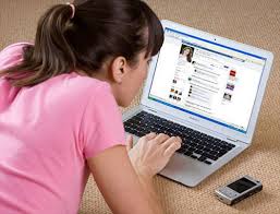 Image result for Menggunakan internet