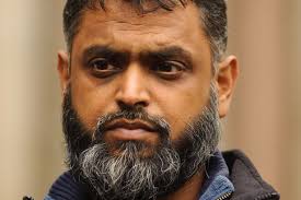Syria and Moazzam Begg arrest: Pictured - moment police swooped on home of British terror suspect and ... - Moazzam-Begg