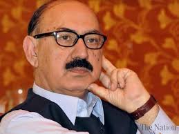 ISLAMABAD : Prime Minister Mian Nawaz Sharif has appointed columnist Irfan Siddiqui as his Special Adviser on National ... - 1390859283-9058