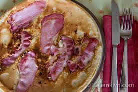 Dutch Pancakes with Bacon (Pannekoeken) | Italian Kiwi