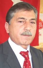 AK Parti Mut İlçe Başkanı Ali Akgül, ilçenin önemli gelir kaynağı olan kayısı için özel sektör girişimcilerinin her türlü projelerine destek olacaklarını ... - ak-parti-li-akgul-den-kayisi-sektorune-destek-3757452_o