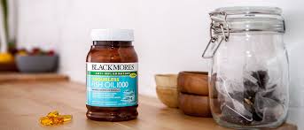 ผลการค้นหารูปภาพสำหรับ blackmores odourless fish oil 1000