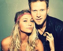 Brittany Marie Cole and Brian Kelley are really a very hot couple. Although we don&#39;t know much about her, we do know that she loves instagram and that Brian ... - brittany-marie-cole-and-brian-kelley-7-pic