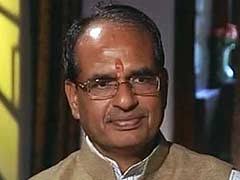 Chief Ministers going on protest: it&#39;s Shivraj Singh Chouhan in Madhya Pradesh now. In a season in which chief ministers are going on protest, Shivraj Singh ... - Shivraj_Singh_Chouhan_240_ss