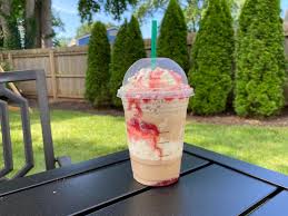 Starbucks Strawberry Funnel Cake Frappuccino Review - BCR