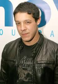 Theo Rossi - Theo_Rossi