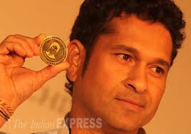 PHOTOS: Sachin Tendulkar&#39;s the man of gold Photo Gallery, Picture News Gallery - The Indian Express - B_Id_385194_sachintendulkar-goldcoin