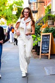 Brooke Shields Just Proved This Outdated Fashion 