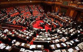 Risultati immagini per foto parlamento italiano