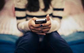 Eating disorders Teenagers Embracing Digital Detox Show Lower Risk of Eating Disorders