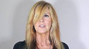 On October 9, United Rock Nations conducted an interview with &#39;80s hard rock queen Lita Ford. You can now listen to the chat in the YouTube clip below. - litafordsolo2013_638