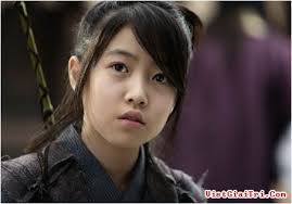 Shim Eun Kyung trong Hwang Jini - nhung-dien-vien-9x-dinh-dam-xu-kim-chi-p1-f5fba3
