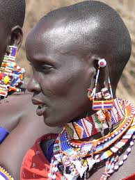 Massai-Frau von Claudia Horvath