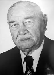 Friedrich (<b>Fritz) Lampe</b> wurde am 25. Februar 1893 in Duingen geboren. - 05friedrichlampe01ehrenbuerger