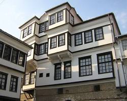 Türk mimarisinde geleneksel evler