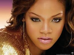 Photo de Rihanna Images?q=tbn:ANd9GcQkVwy-pbJXryWnVDWA0ihbzOx6EMgYQqXhJNfGE0BMRrep4qcgGw