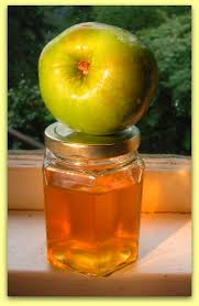 homemade apple jelly