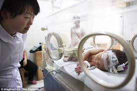 Gambar Kronologis Bayi Baru Lahir Dibuang Di Pipa Toilet Selamat