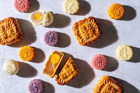 4 places to buy mooncakes online for the Moon Festival - The ...