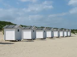 Strandhäuschen in Holland - Bild \u0026amp; Foto von Monika Biermann aus ... - Strandhaeuschen-in-Holland-a18652374