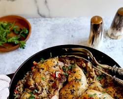 Gambar Chicken browned in a large pot