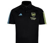 Image of Arsenal's yellow and blue striped jersey