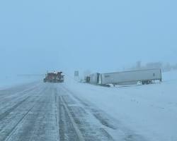 Image of I90 highway in North Dakota