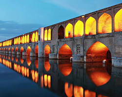 Image of سی و سه پل در اصفهان