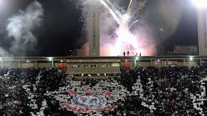 Resultado de imagem para mosaico Corinthians final Libertadores 2012