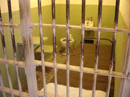 Risultati immagini per celle carcere san vittore