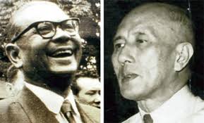 Tunku and Tun Tan CL. The Tunku did not quite agree but he nevertheless decided to give one million citizenships to unqualified Chinese and Indians. - tunku-and-tun-tan-cl